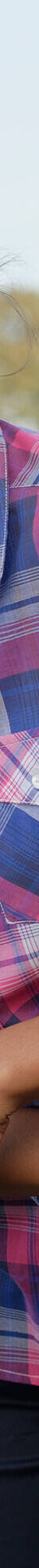 Chemisier manches courtes à carreaux (bleu / rose) Chemisier manches courtes à carreaux (bleu / rose)